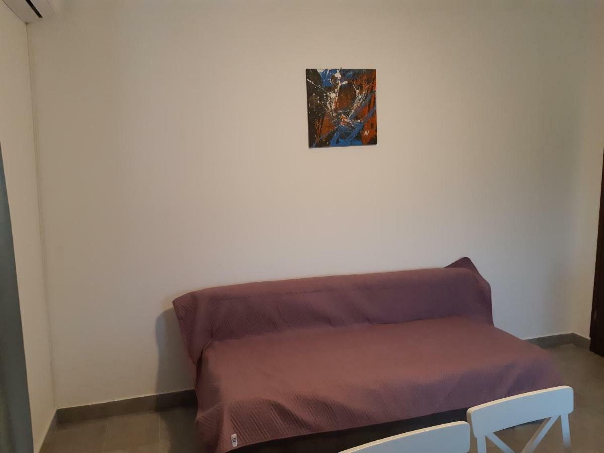 Apartments Vukelić Starigrad Paklenica Buitenkant foto